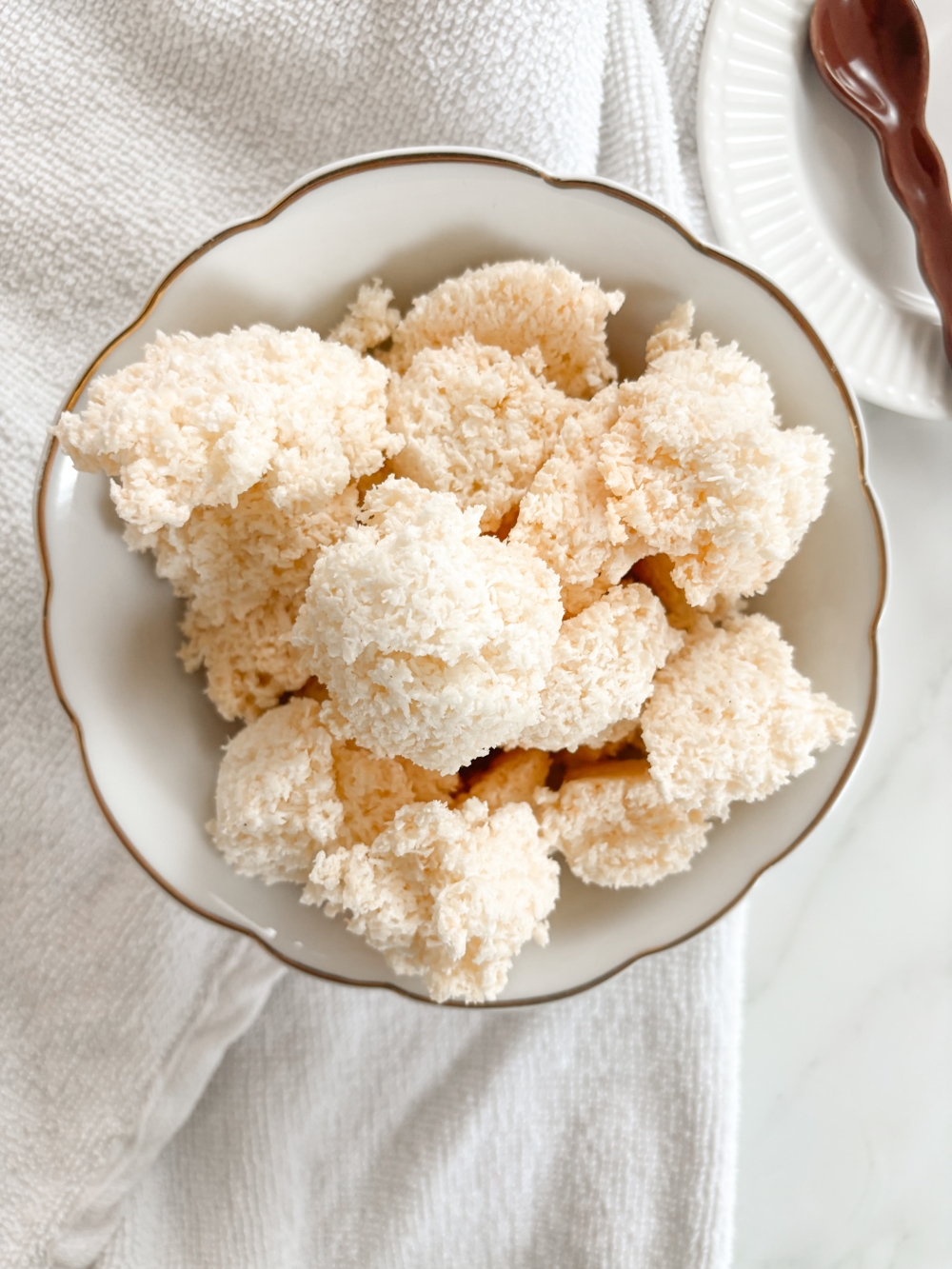 Coconut Meringue Cookies  - Title of the Recipe