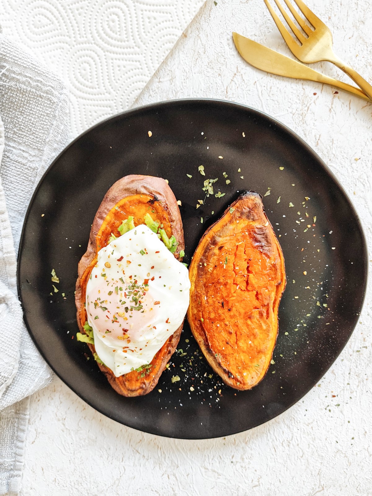 Sweet Potato with Avocado and Egg - alt