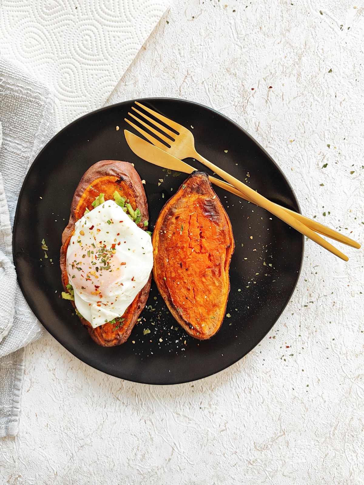 Sweet Potato with Avocado and Egg - Title of the Recipe