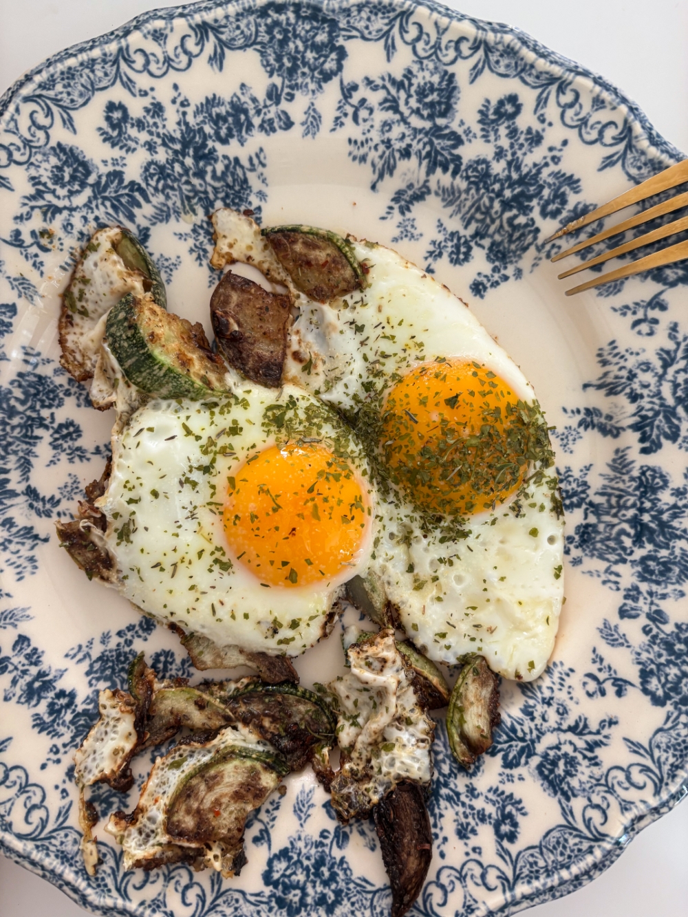 Zucchini and egg in a plate 