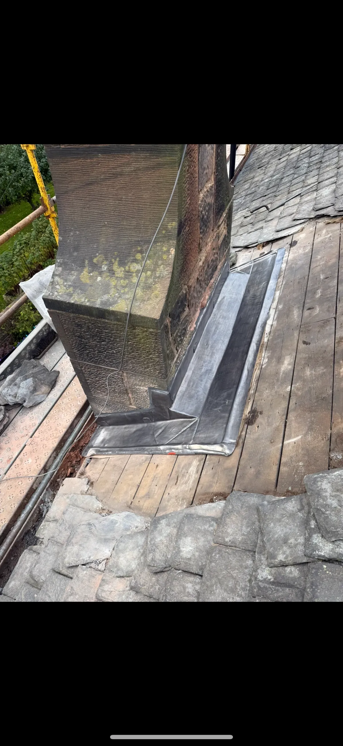 Metal roof installation image background image