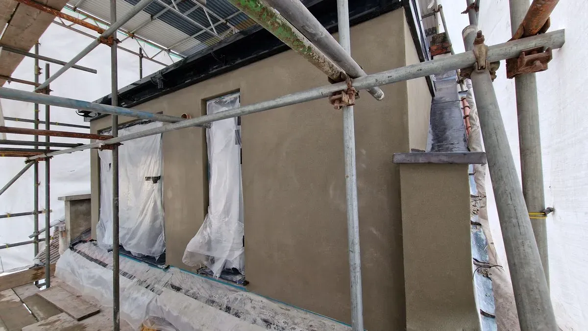 silicone render KREND hp12 basecoat rendering bs5 Bristol tc15