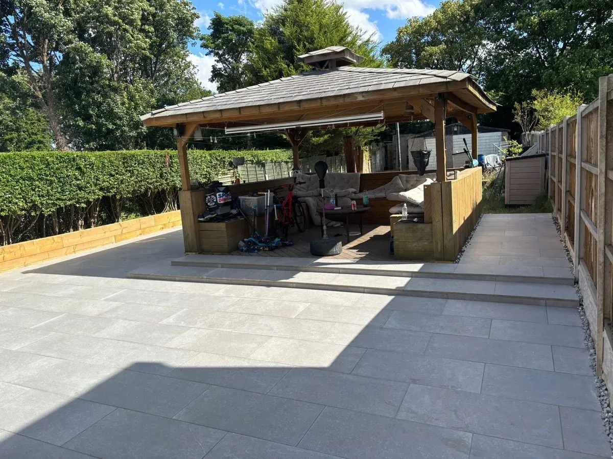 Descriptive text for the image