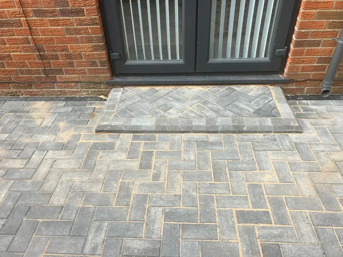 Descriptive text for the image