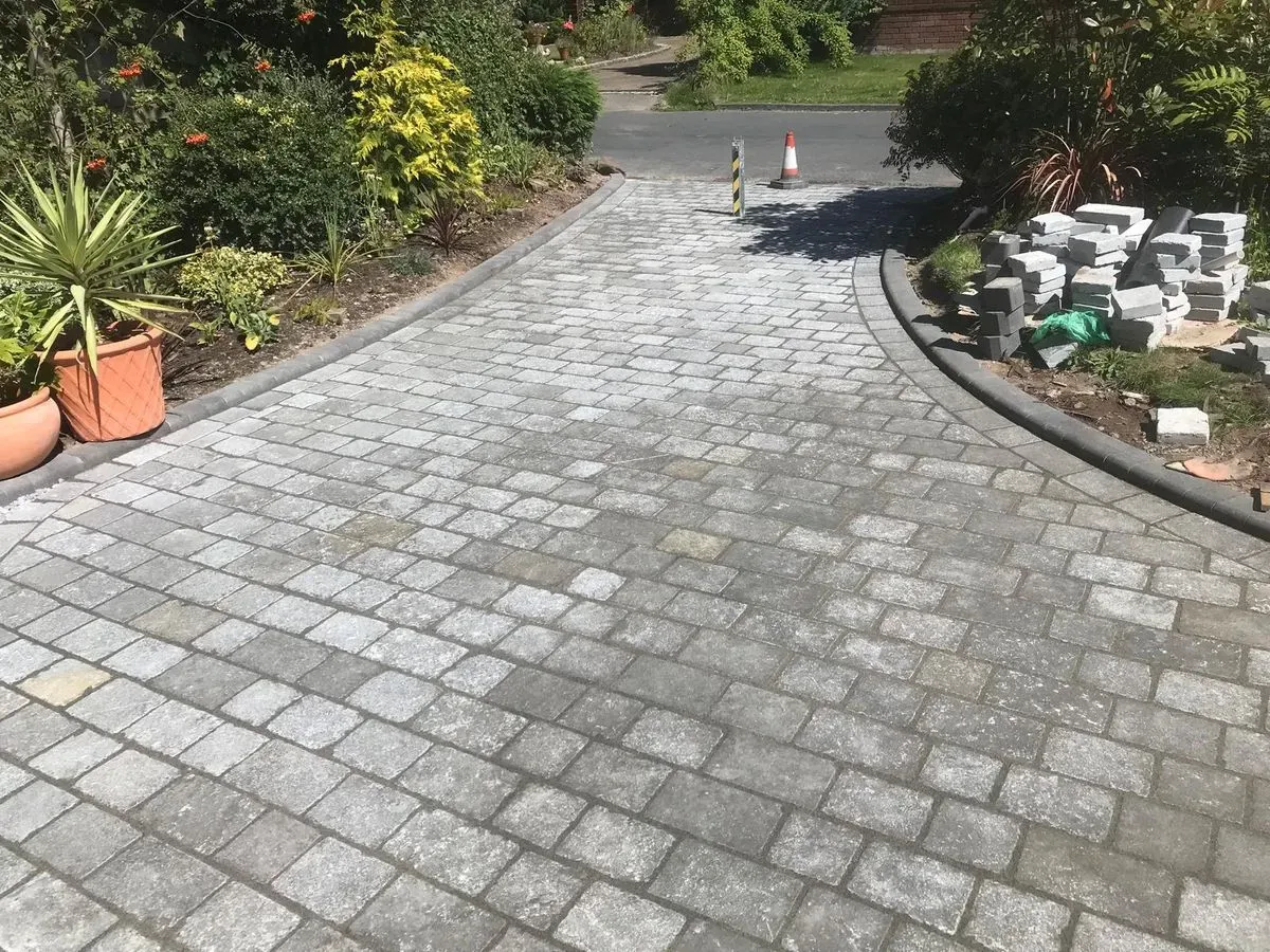 Descriptive text for the image