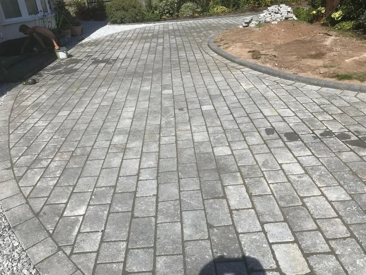 Descriptive text for the image