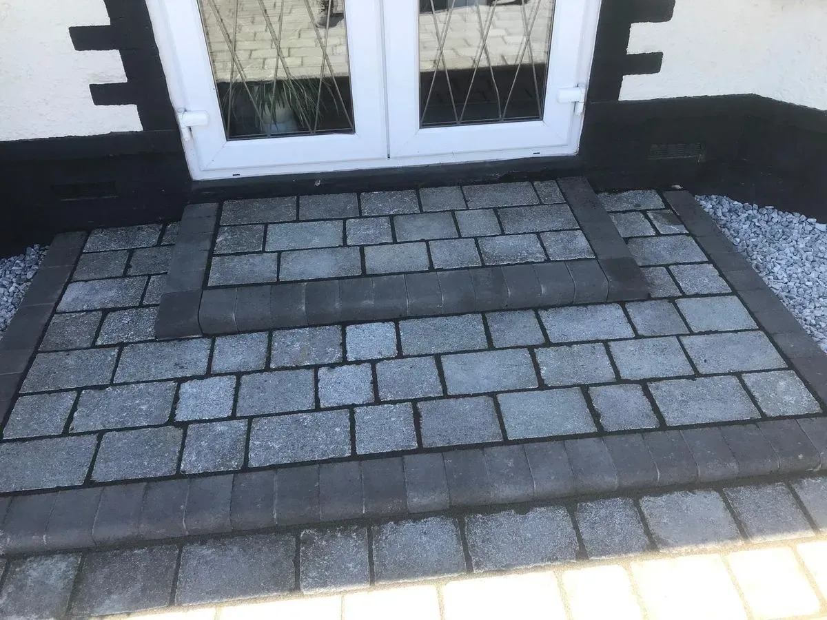 Descriptive text for the image