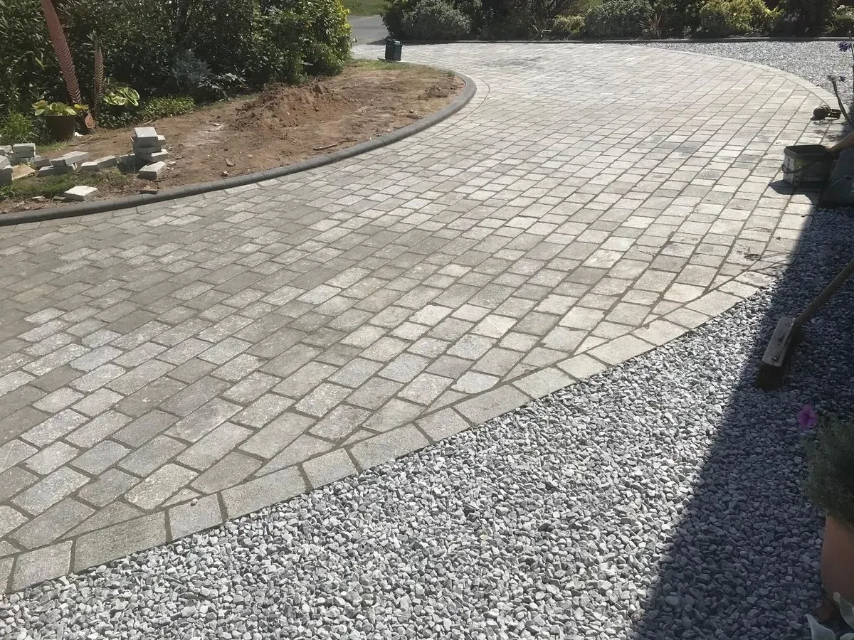 Descriptive text for the image