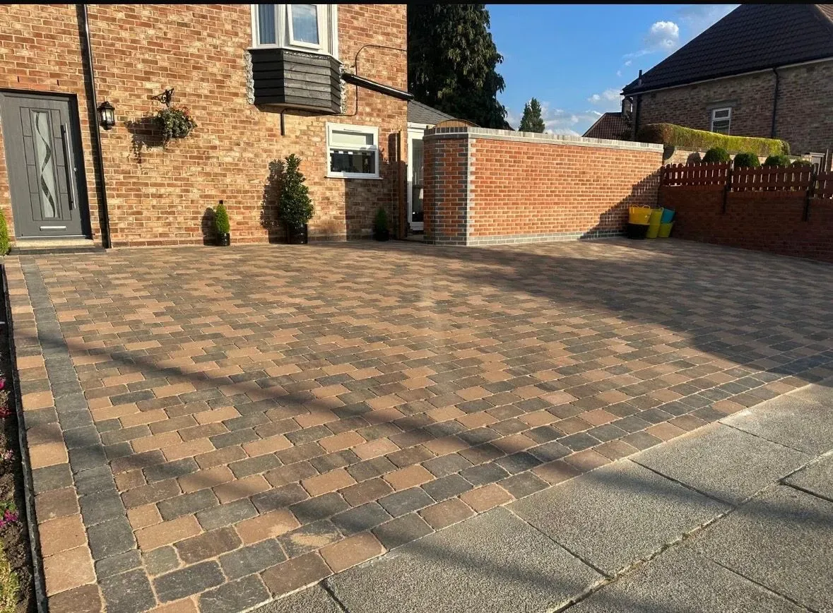 Outdoor lighting image background image