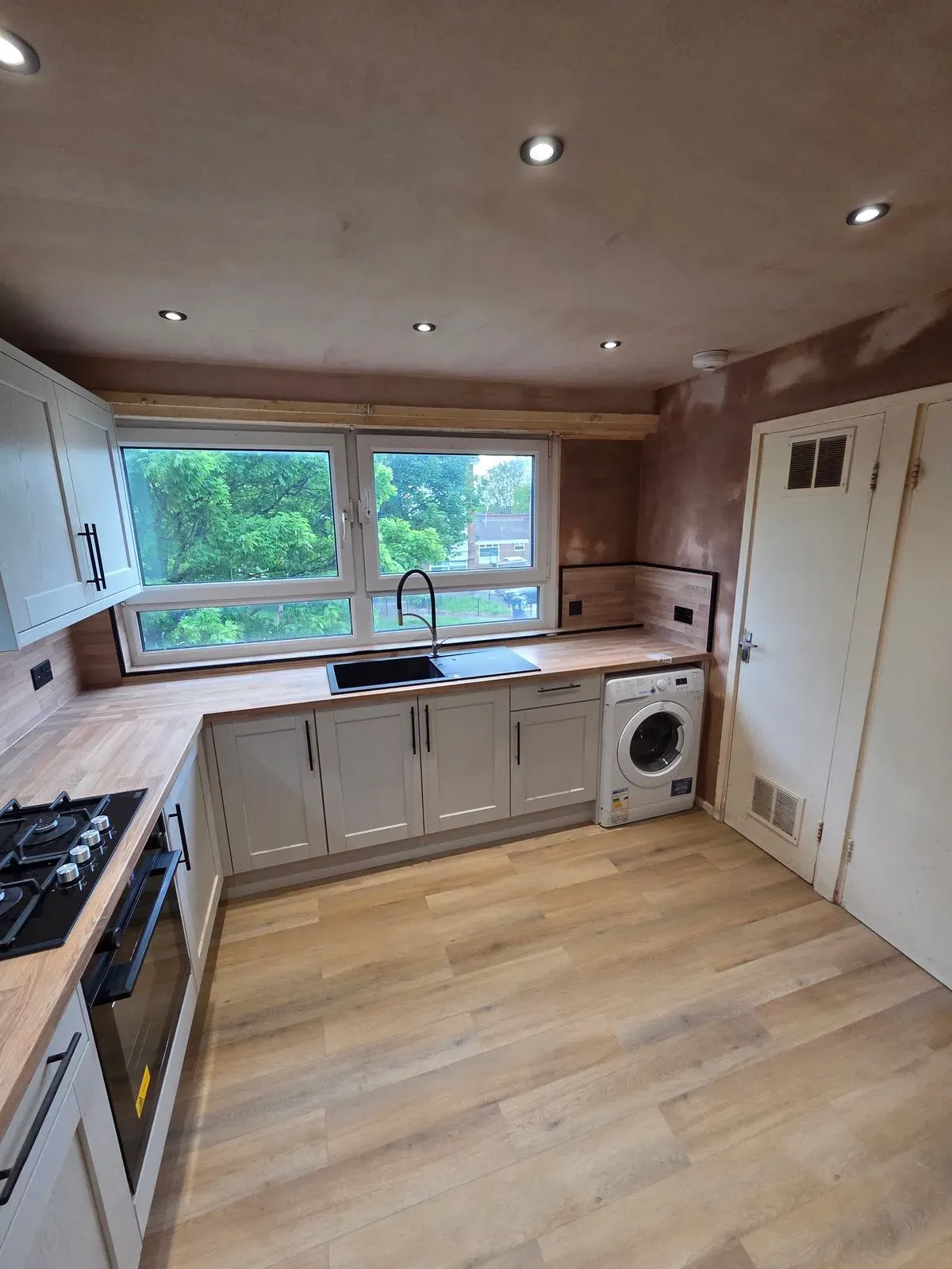 Bespoke kitchen renovations image background image