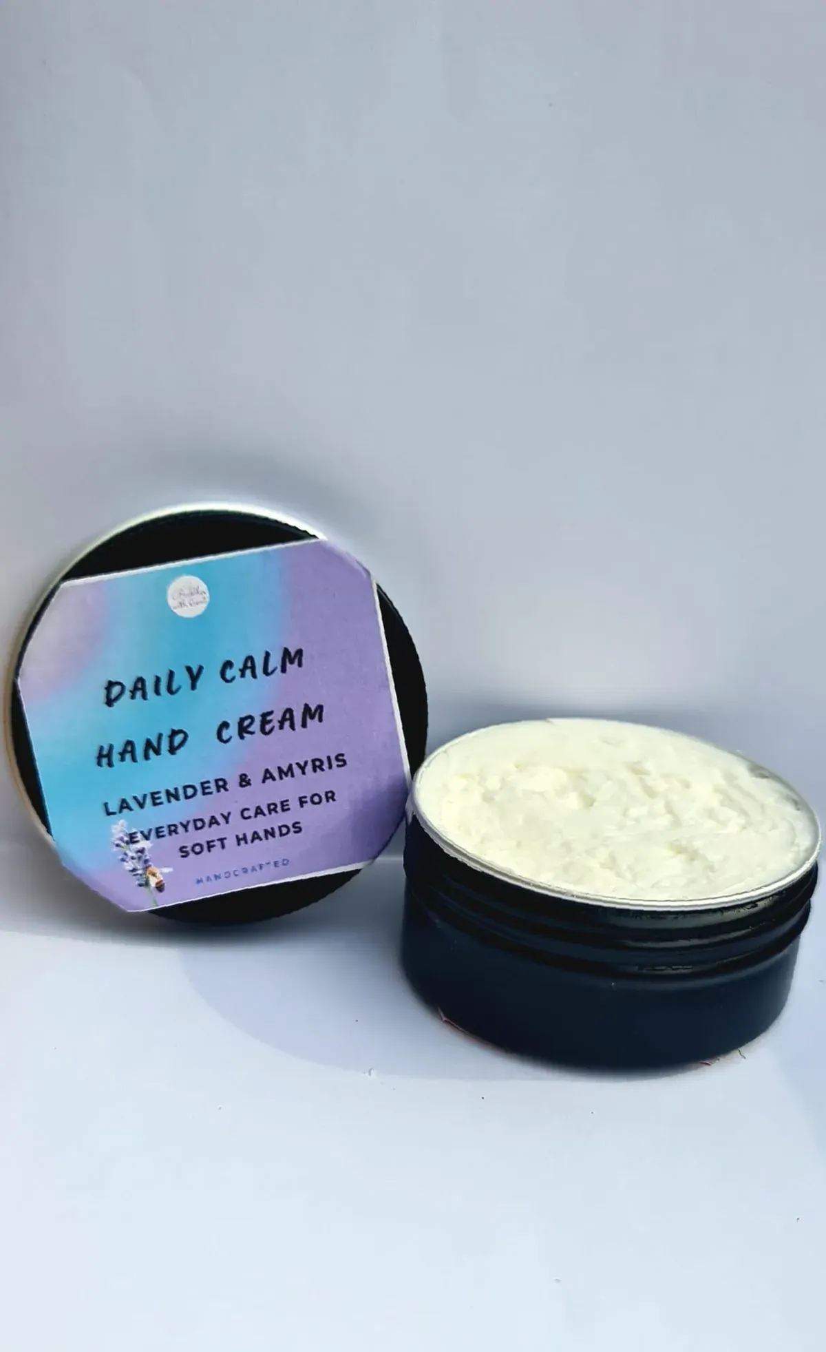 8214224544464-lyr8jn1uqemzz1gk4laum-hand-cream-9 thumbnail image