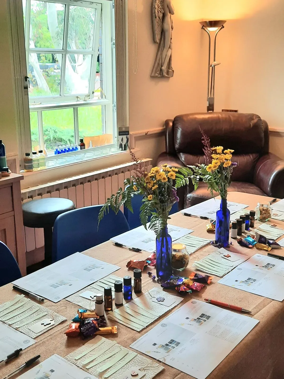 Reflexology, Indian Head Massage, Lift & Sculpt Facials image