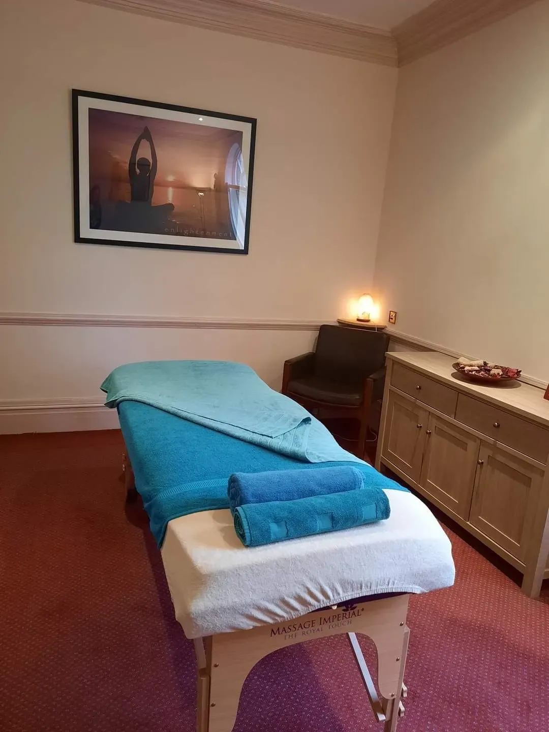 Reflexology, Indian Head Massage, Lift & Sculpt Facials image