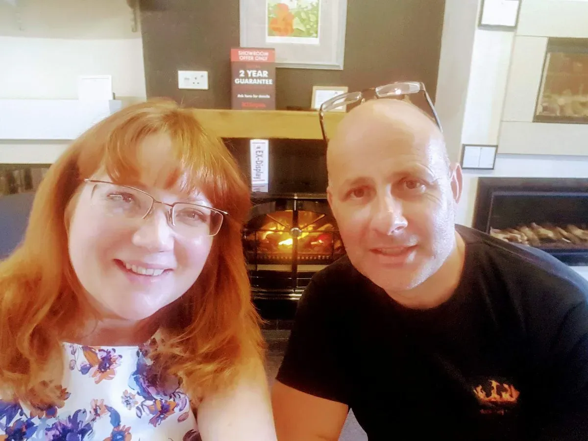 After-sales support image background image