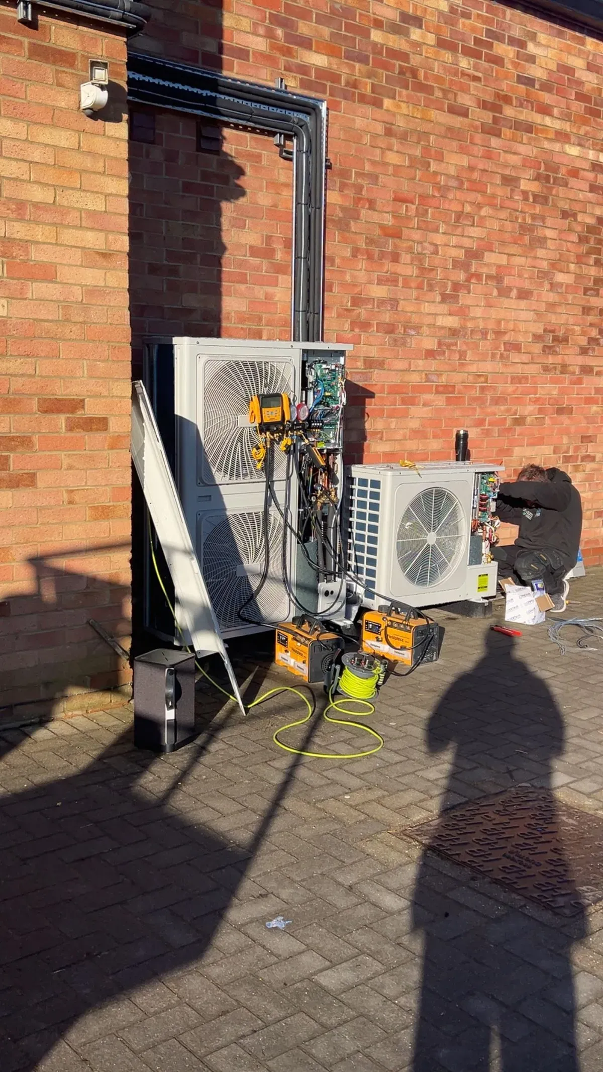 Air conditioning repair image background image