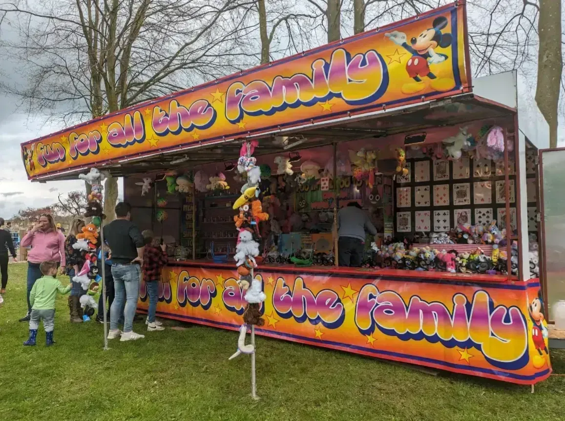Games and Stalls image background image
