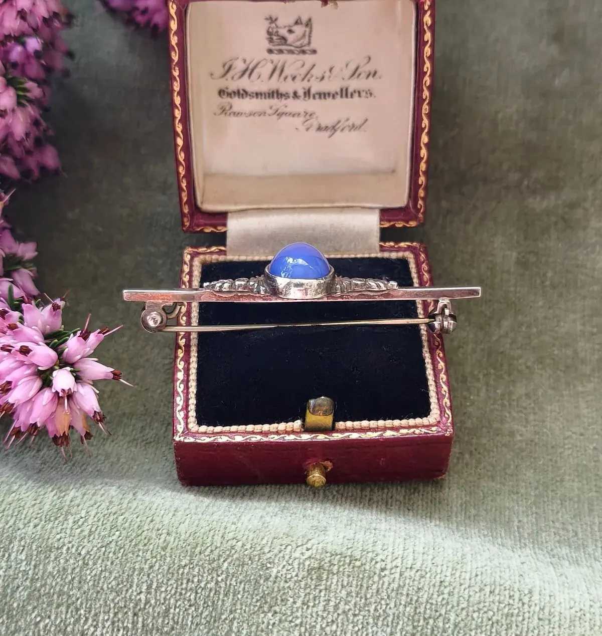 undefined thumbnail image