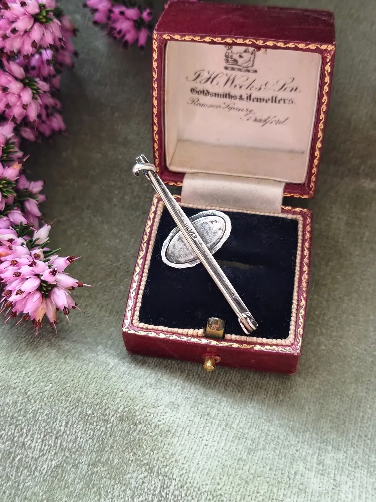 undefined thumbnail image