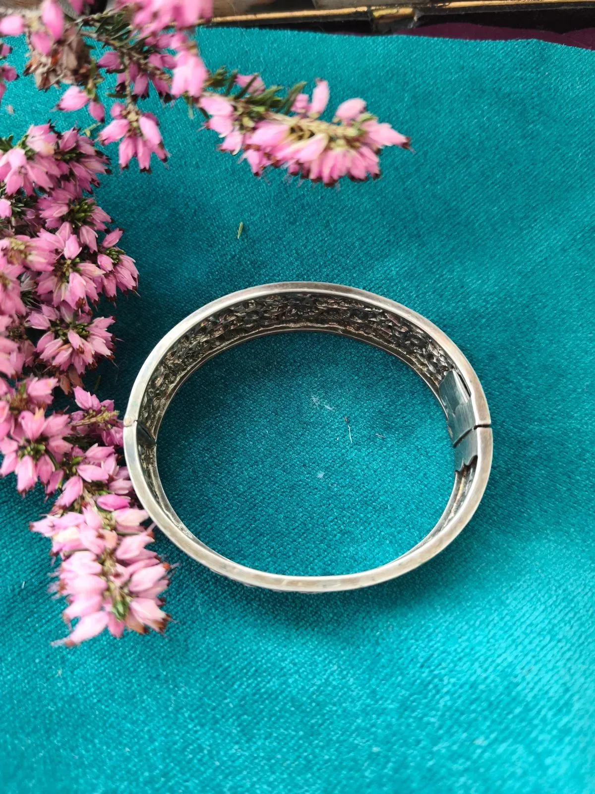 undefined thumbnail image