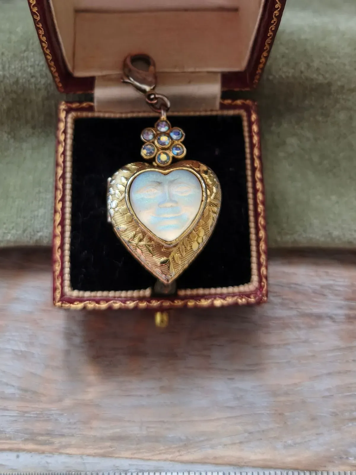 8223276584773-p7w8jz2fucifdxy89ed6r6-MVIMG-20260409-164533--1- thumbnail image