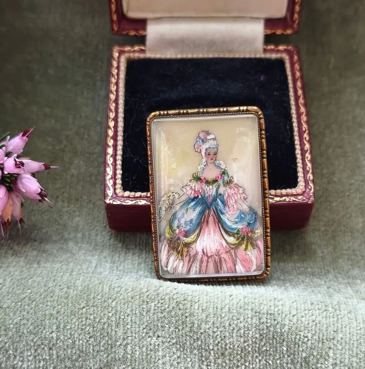 undefined thumbnail image