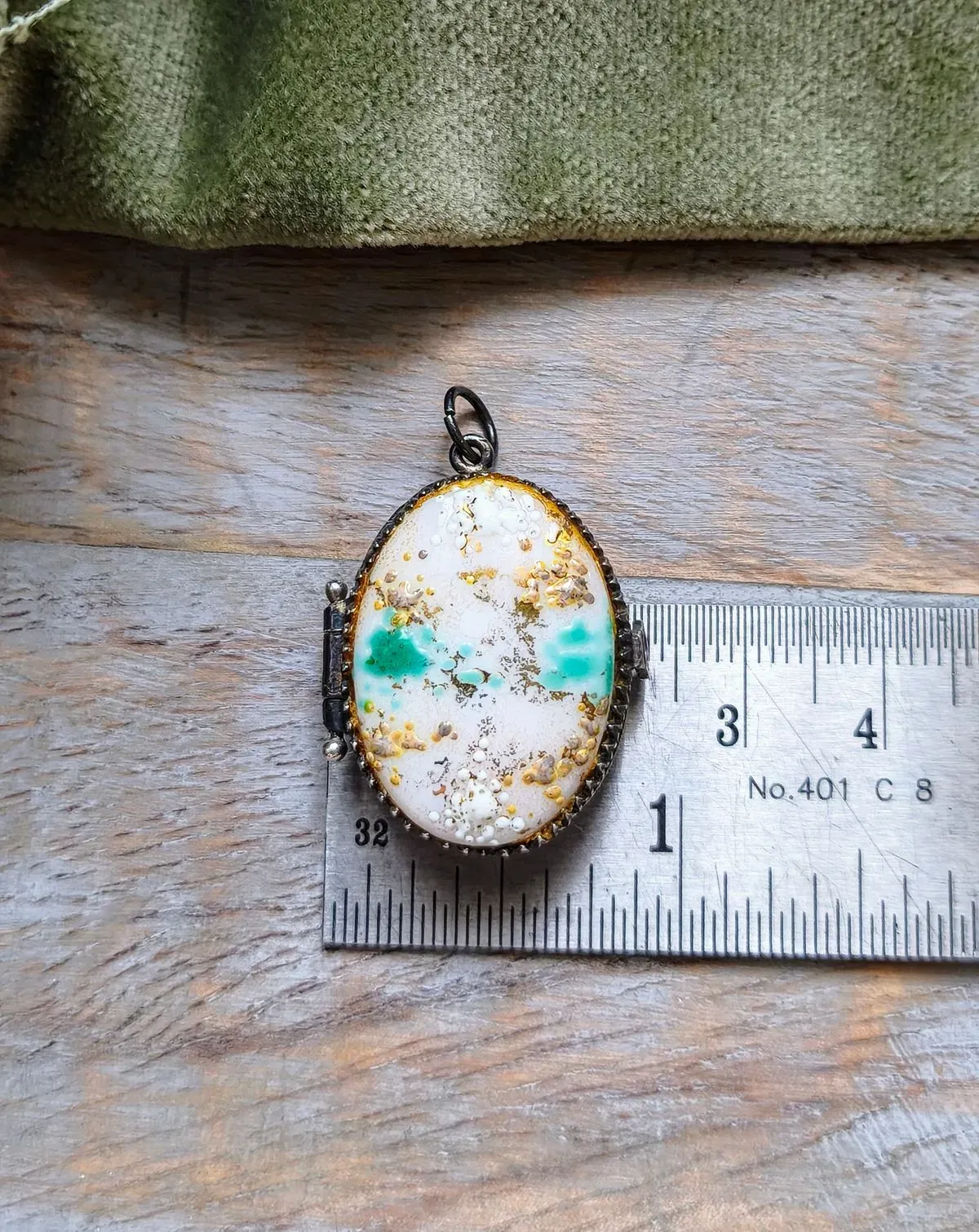 undefined thumbnail image