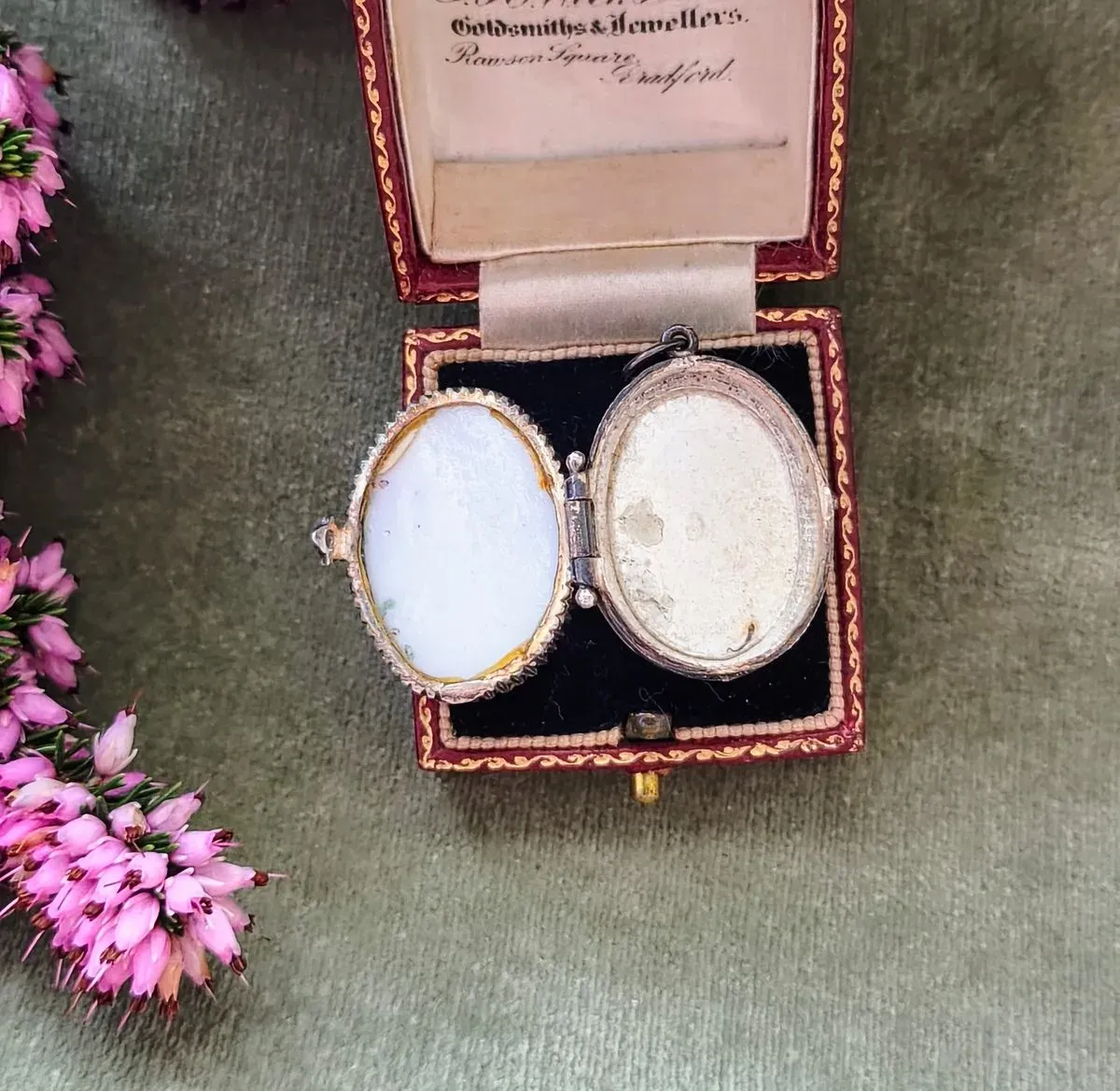 undefined thumbnail image