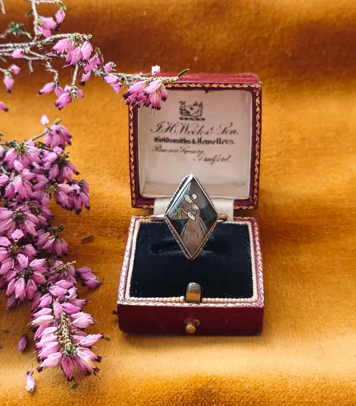 undefined thumbnail image