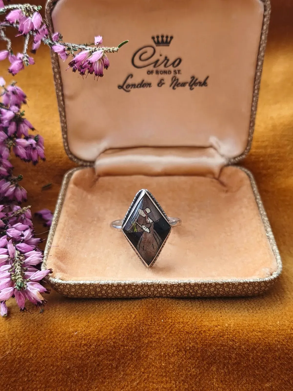 undefined thumbnail image