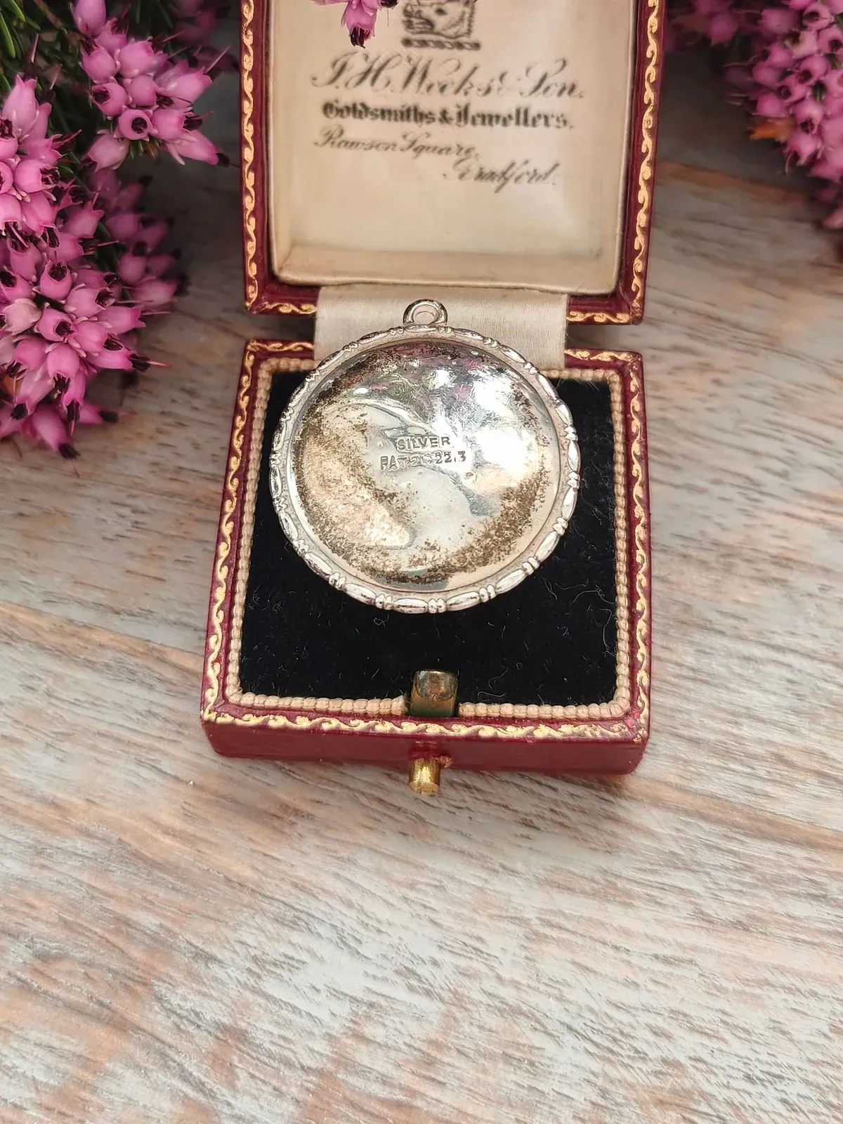 undefined thumbnail image