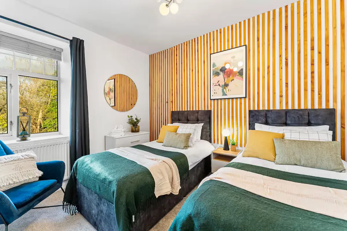 Descriptive text for the image