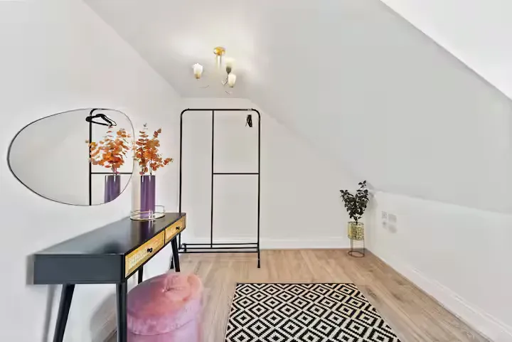 Descriptive text for the image