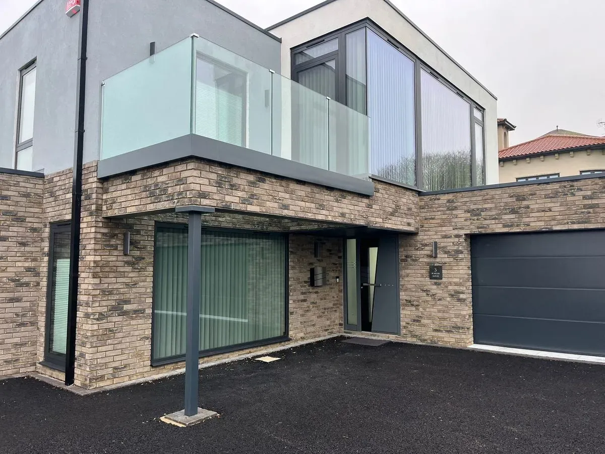 Mirrored Glass Solutions image background image