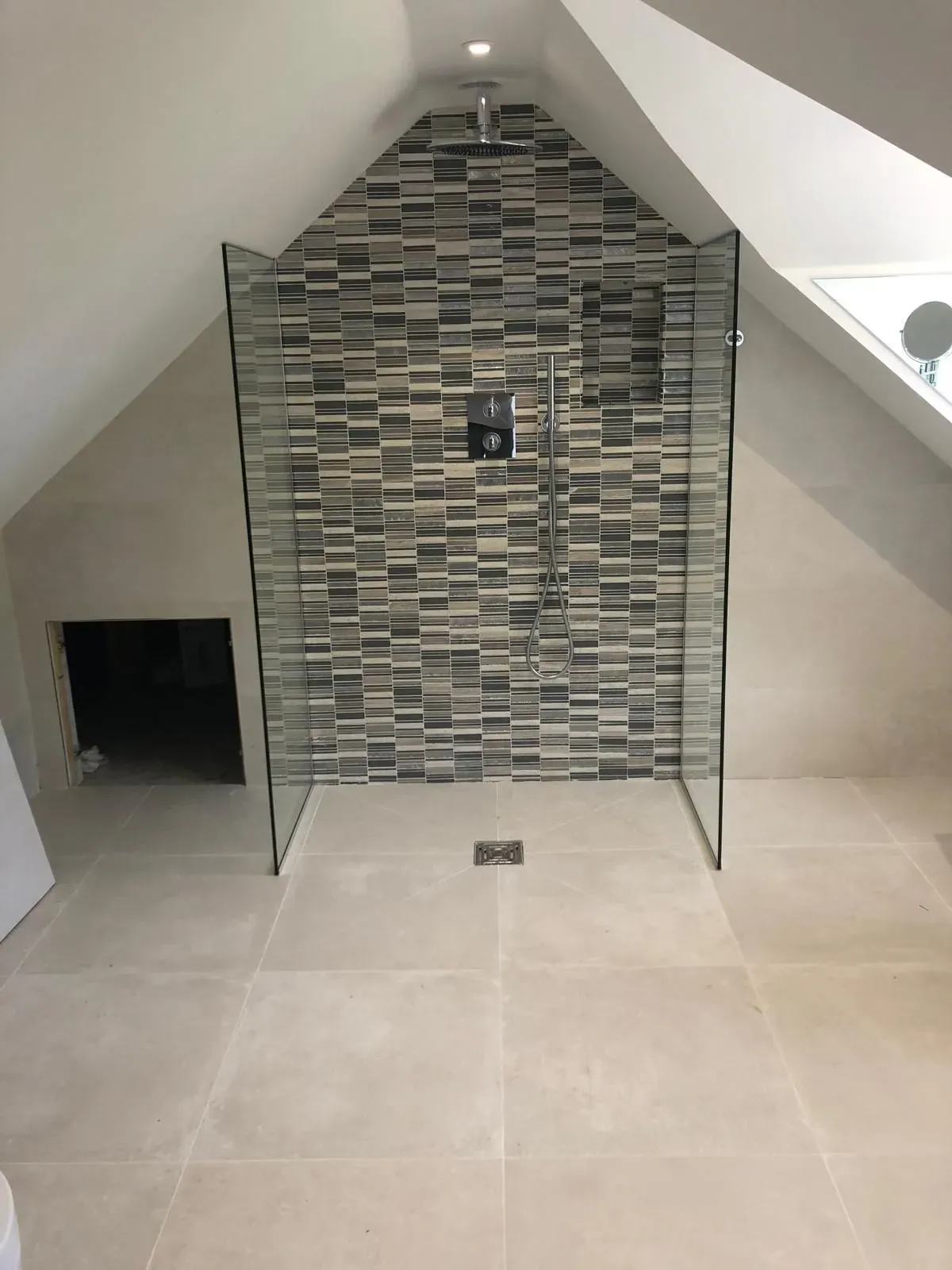 Descriptive text for the image