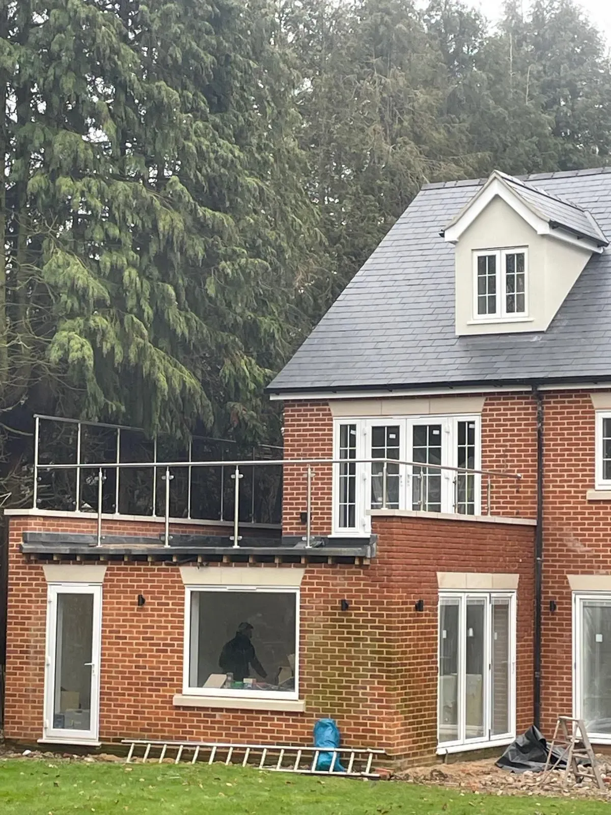 Descriptive text for the image