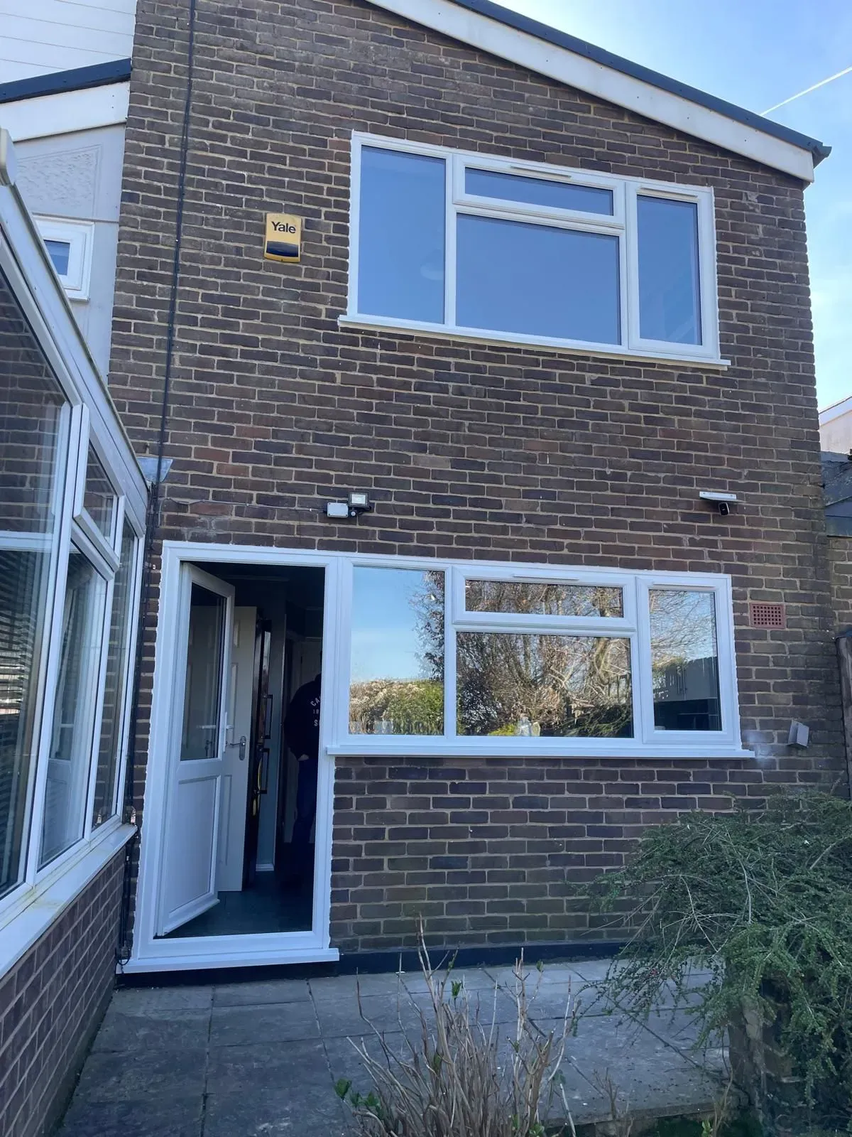 Descriptive text for the image