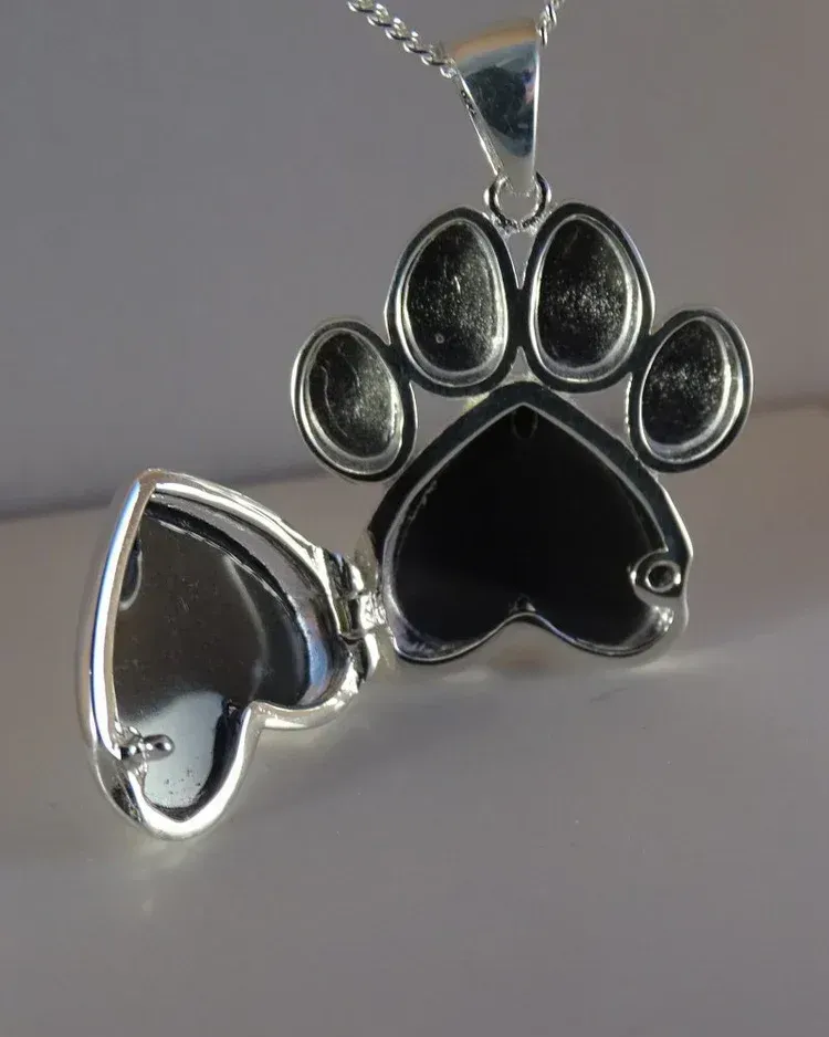 undefined thumbnail image