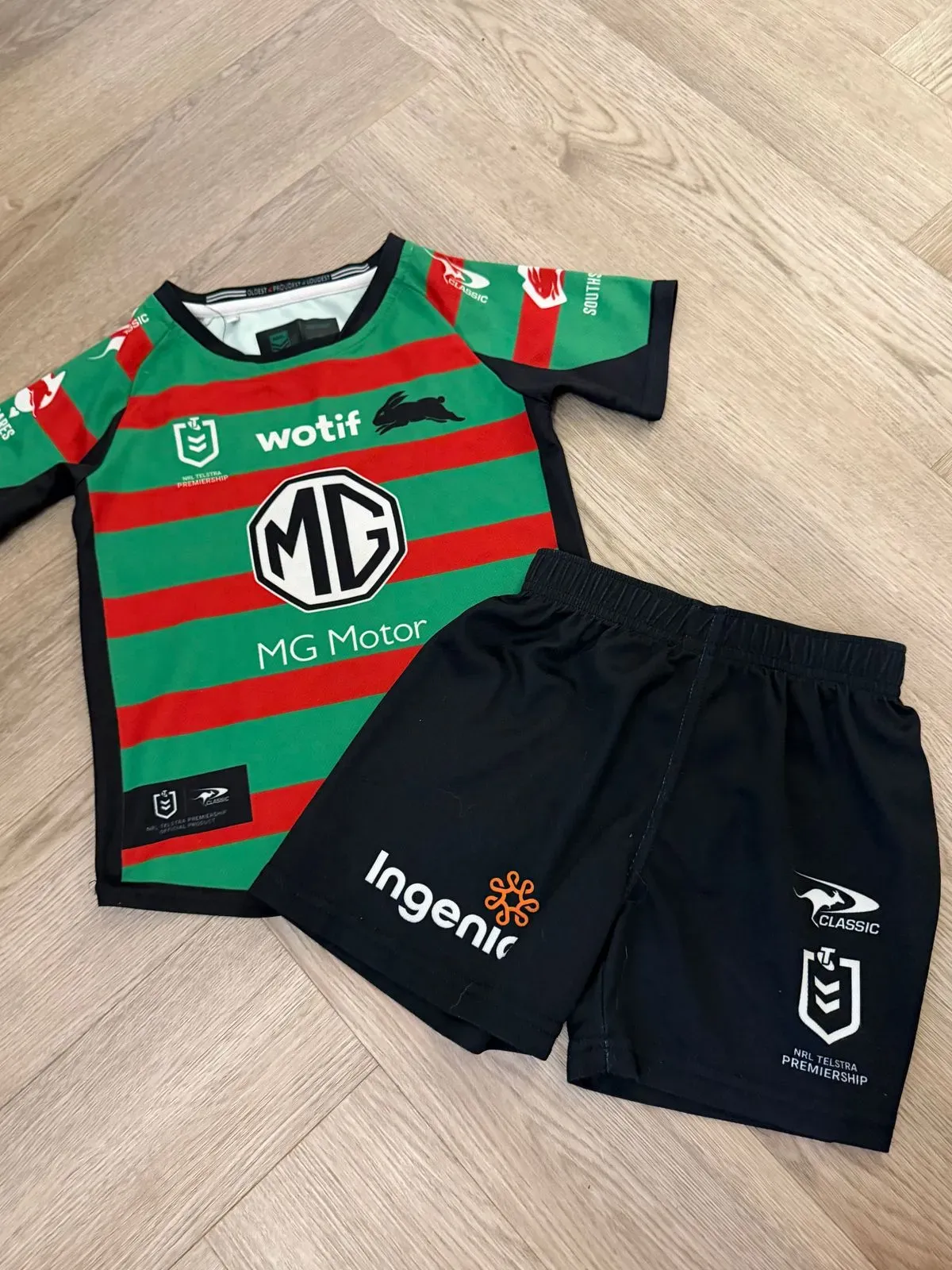 8224609206245-v56jwoqllb3a4g9lwrnzp-IMG-2442 thumbnail image