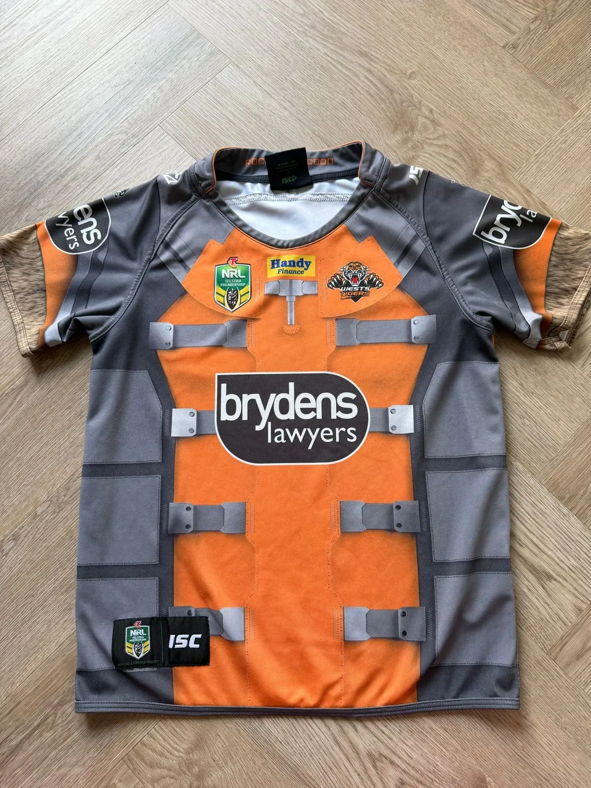 8228237359444-ks70dq1721j5vopaa3d9t7-IMG-0066 thumbnail image