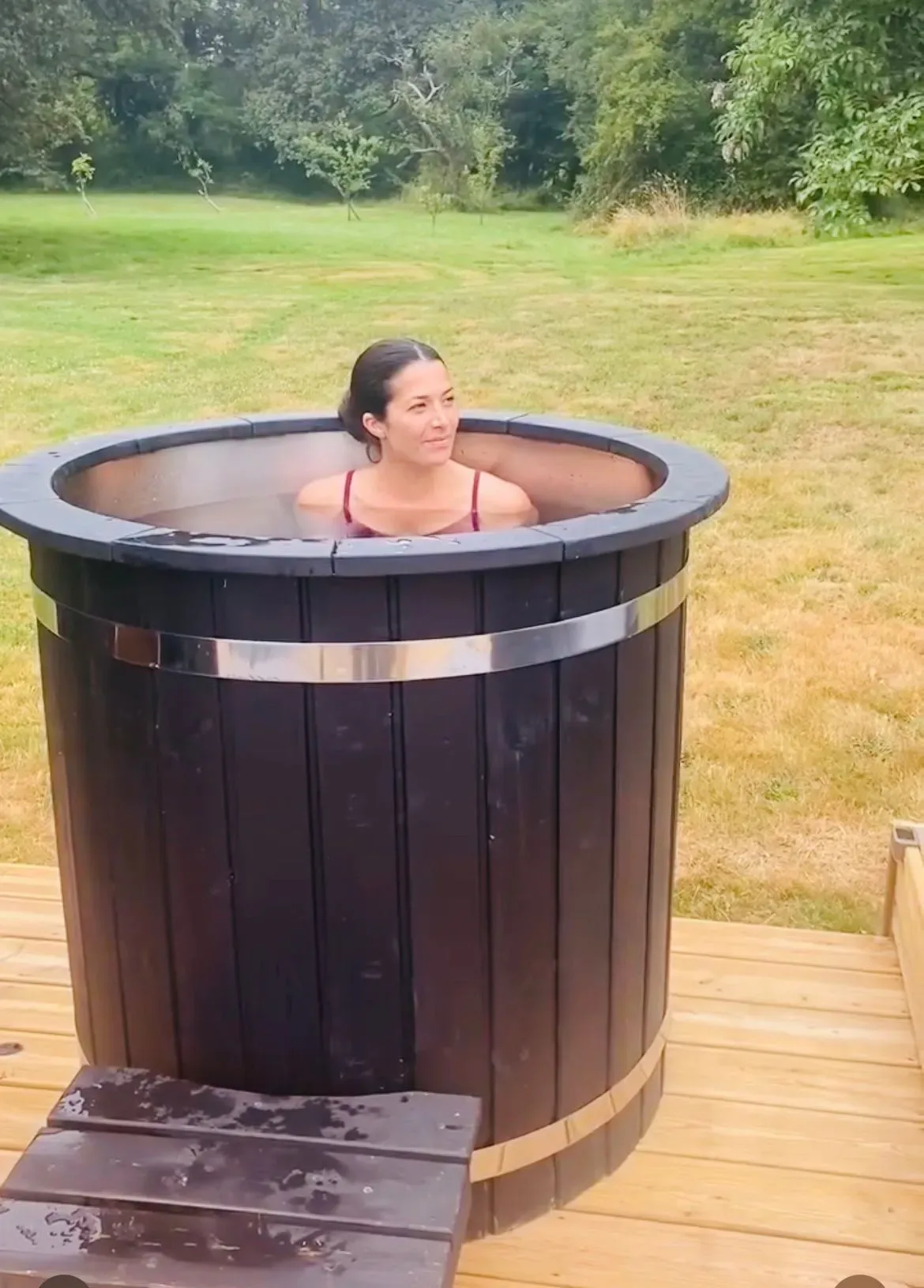 Ice Bath image background image