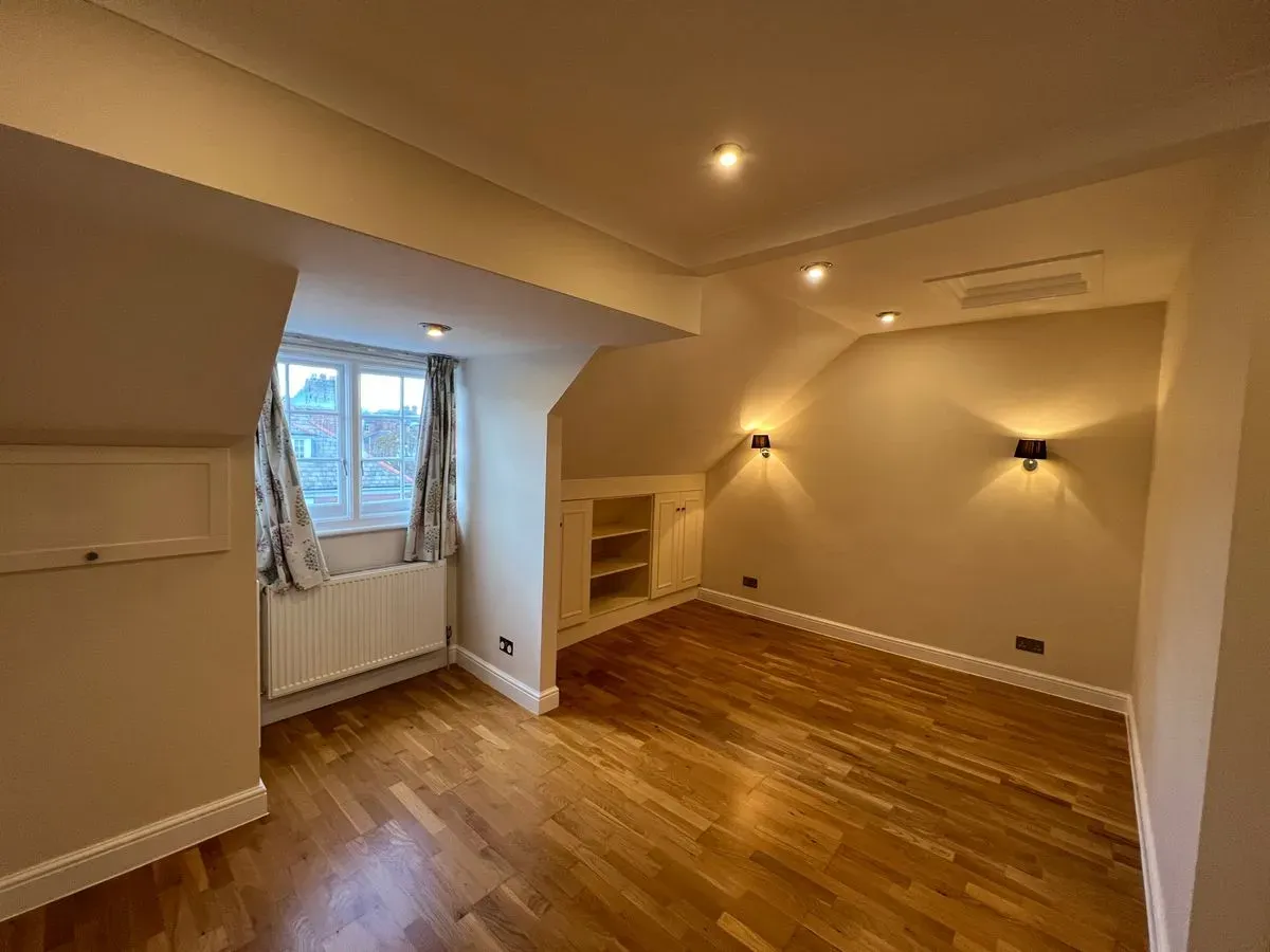 Gallery image 4
