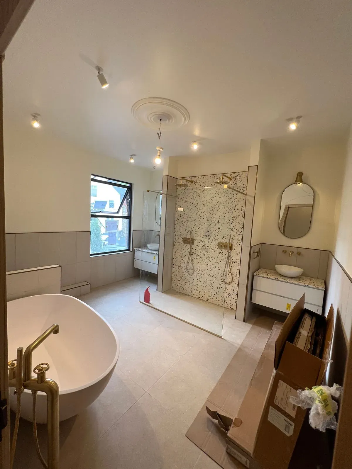 Gallery image 6