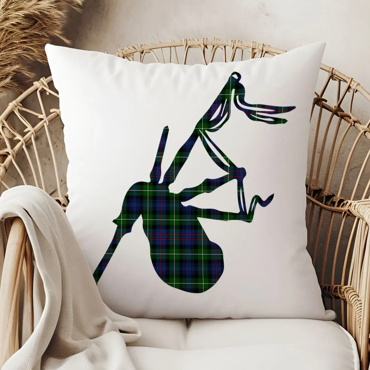 8227720074147-jkhagdysopqxvrhlds41k-Bagpipes-Cushion-MU thumbnail image