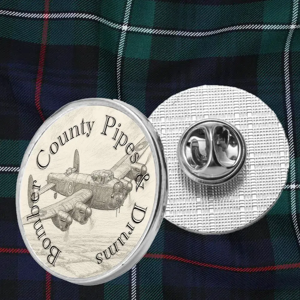 Pin Badge MU thumbnail image