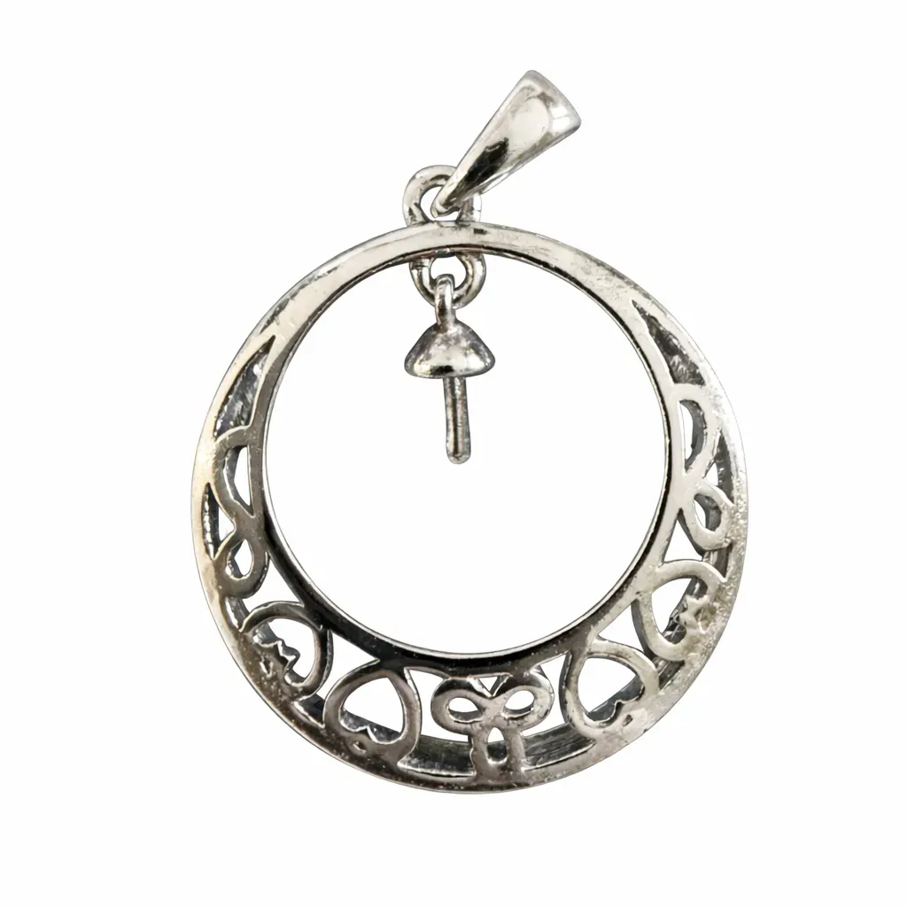 8226379316318-je02zi5ncsn8gpmdica1z4-heart-circle-pendant thumbnail image