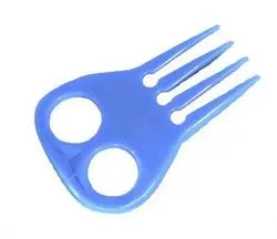 small plastic plaiting comb