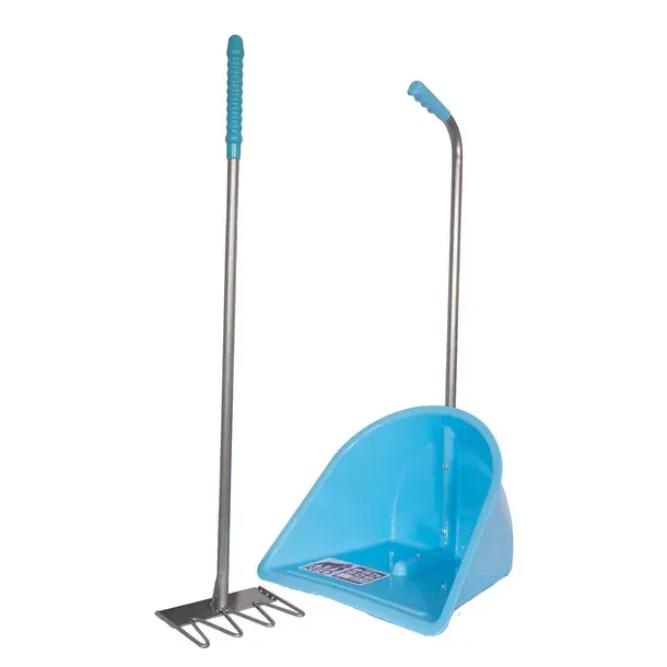 traditional-tidee-with-rake-sky thumbnail image