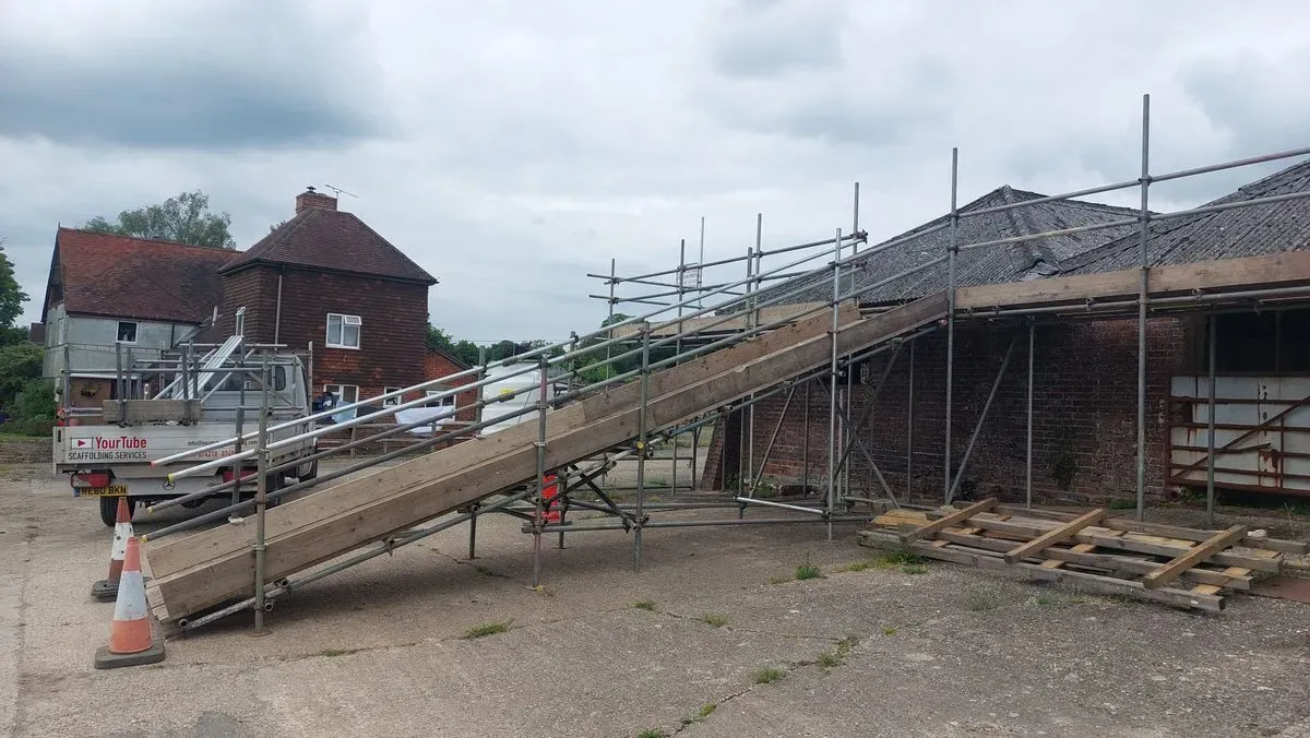 Commercial scaffolding image