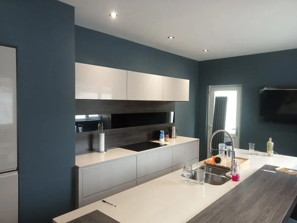 Interior painting image background image
