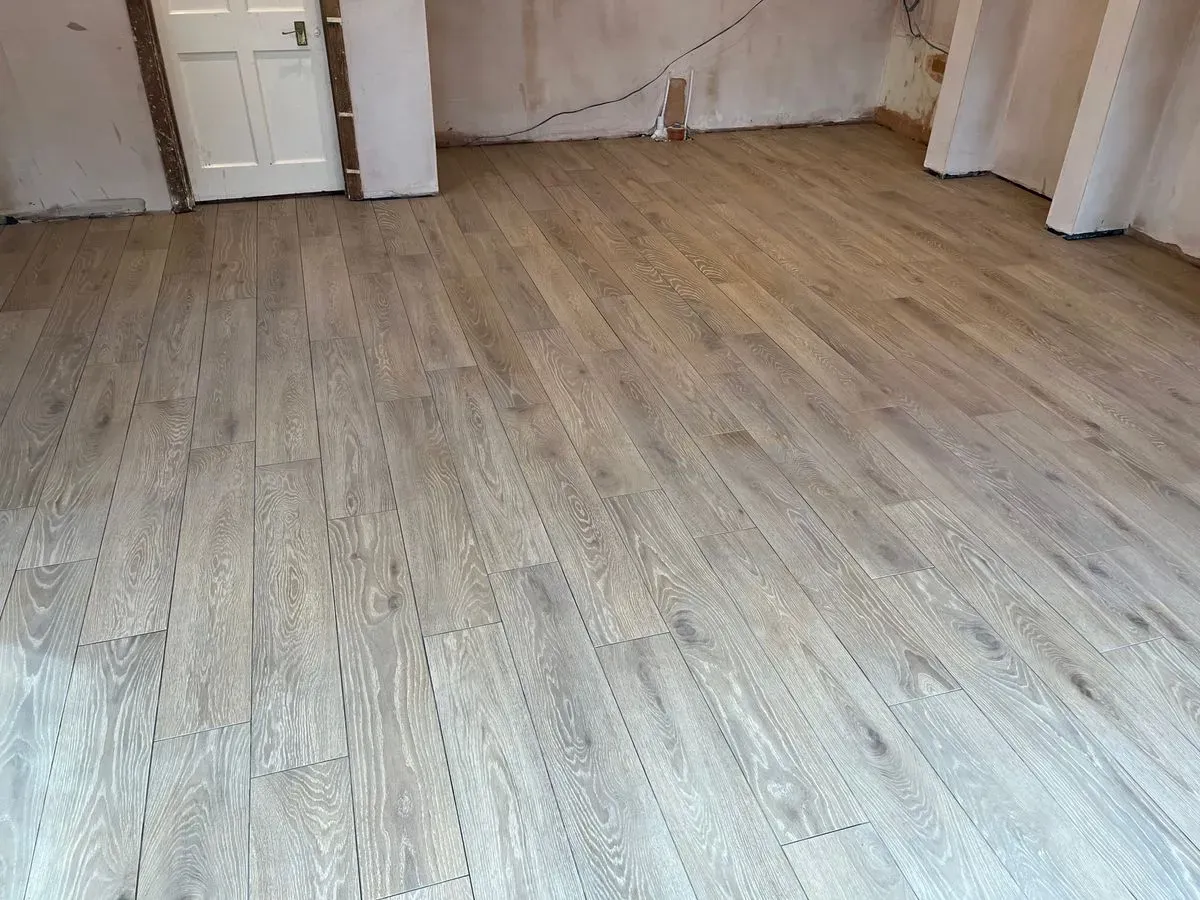 Underfloor Heating Installation image background image